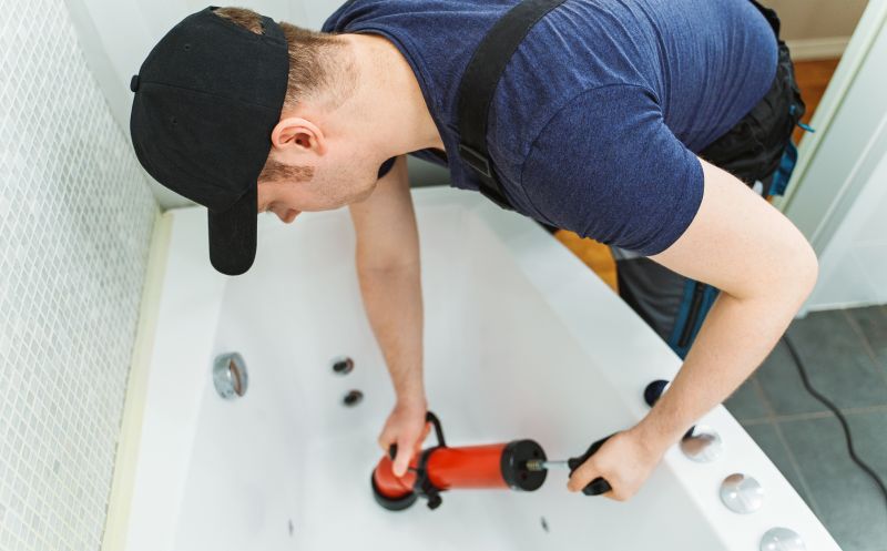 Top Bathtub Installation Companies in Blanchard, OK